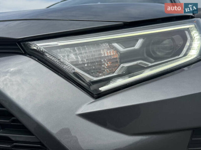 Тойота РАВ 4, объемом двигателя 2.49 л и пробегом 83 тыс. км за 29700 $, фото 10 на Automoto.ua