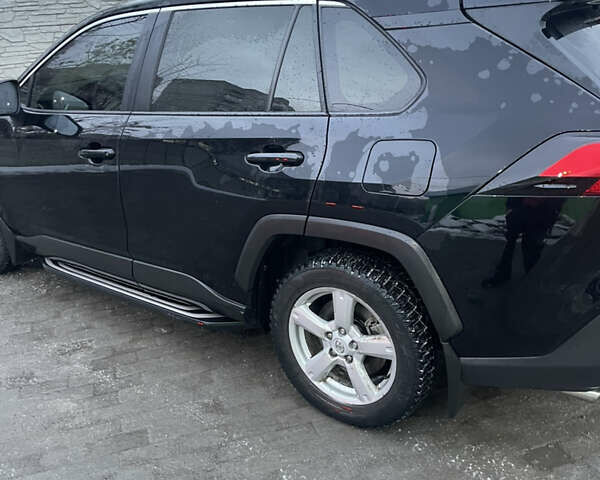 Тойота РАВ 4, объемом двигателя 1.99 л и пробегом 63 тыс. км за 27700 $, фото 2 на Automoto.ua
