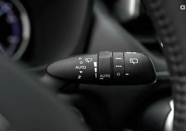 Тойота РАВ 4, объемом двигателя 0 л и пробегом 72 тыс. км за 30583 $, фото 15 на Automoto.ua