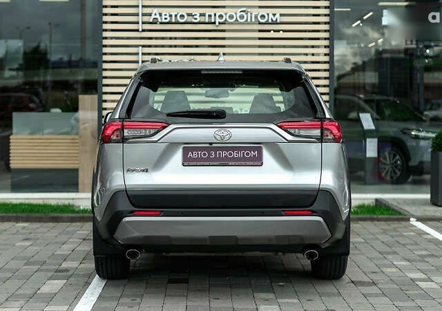 Тойота РАВ 4, объемом двигателя 2 л и пробегом 41 тыс. км за 29144 $, фото 3 на Automoto.ua