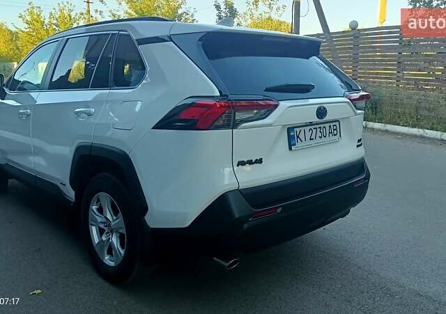 Тойота РАВ 4, объемом двигателя 2.49 л и пробегом 85 тыс. км за 30900 $, фото 1 на Automoto.ua