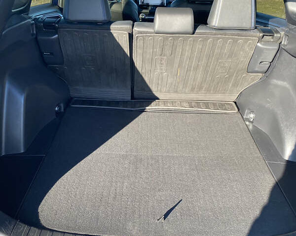 Тойота РАВ 4, объемом двигателя 0 л и пробегом 176 тыс. км за 28900 $, фото 8 на Automoto.ua