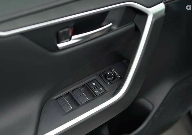 Тойота РАВ 4, объемом двигателя 2 л и пробегом 41 тыс. км за 29144 $, фото 11 на Automoto.ua