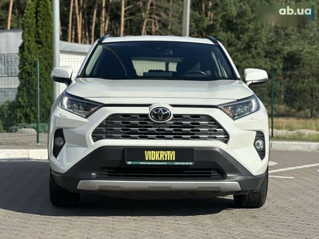 Тойота РАВ 4, объемом двигателя 2 л и пробегом 88 тыс. км за 26800 $, фото 2 на Automoto.ua