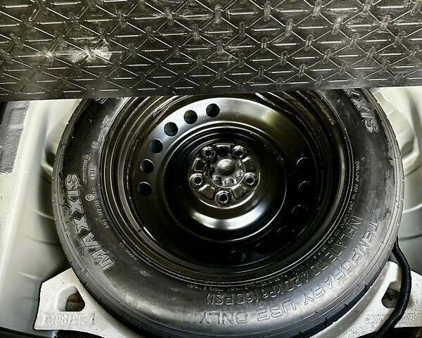 Тойота РАВ 4, объемом двигателя 2.49 л и пробегом 83 тыс. км за 31500 $, фото 29 на Automoto.ua