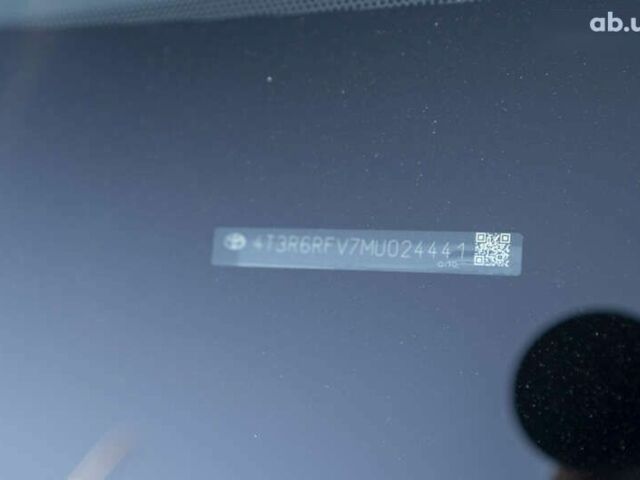 Тойота РАВ 4, об'ємом двигуна 0 л та пробігом 49 тис. км за 31999 $, фото 12 на Automoto.ua