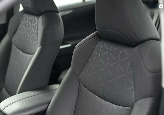 Тойота РАВ 4, объемом двигателя 2 л и пробегом 41 тыс. км за 29144 $, фото 13 на Automoto.ua