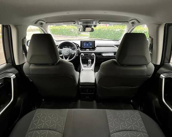 Тойота РАВ 4, об'ємом двигуна 2.49 л та пробігом 71 тис. км за 27500 $, фото 7 на Automoto.ua