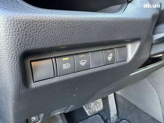 Тойота РАВ 4, об'ємом двигуна 0 л та пробігом 102 тис. км за 31990 $, фото 17 на Automoto.ua