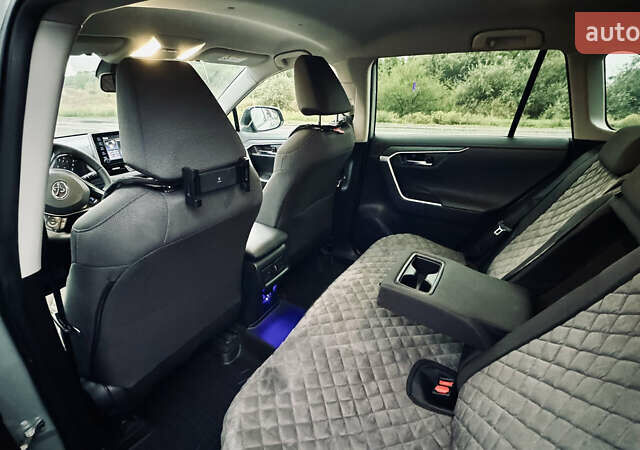 Тойота РАВ 4, объемом двигателя 2.49 л и пробегом 96 тыс. км за 33500 $, фото 14 на Automoto.ua