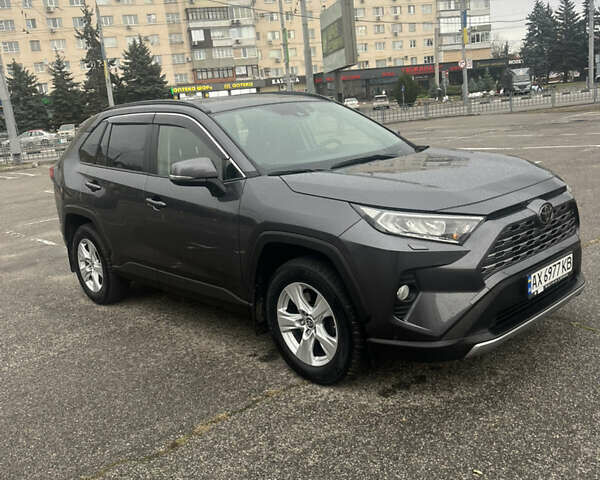 Тойота РАВ 4 2021 в Харькове на Automoto.ua Тойота РАВ 4, объемом двигателя 1.99 л и пробегом 36 тыс. км за 31000 $, фото 8 на Automoto.ua