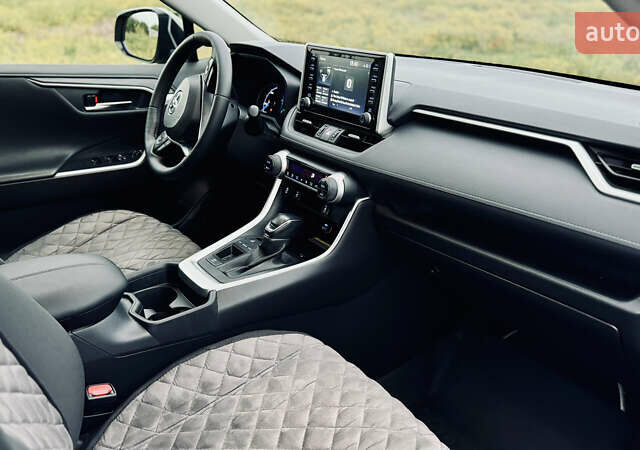 Тойота РАВ 4, объемом двигателя 2.49 л и пробегом 96 тыс. км за 33500 $, фото 6 на Automoto.ua