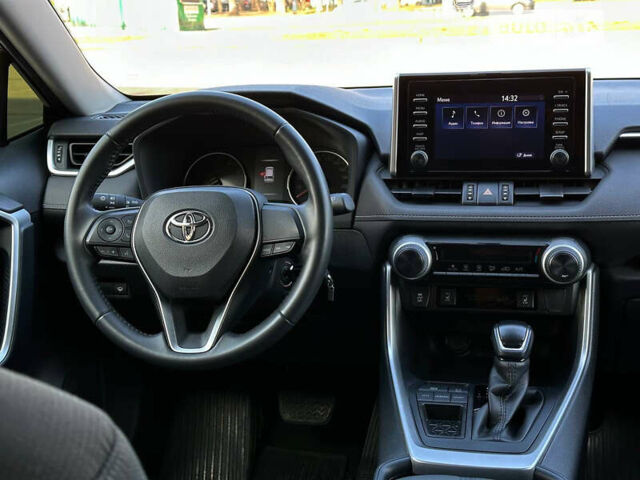 Тойота РАВ 4, объемом двигателя 2 л и пробегом 48 тыс. км за 27900 $, фото 12 на Automoto.ua