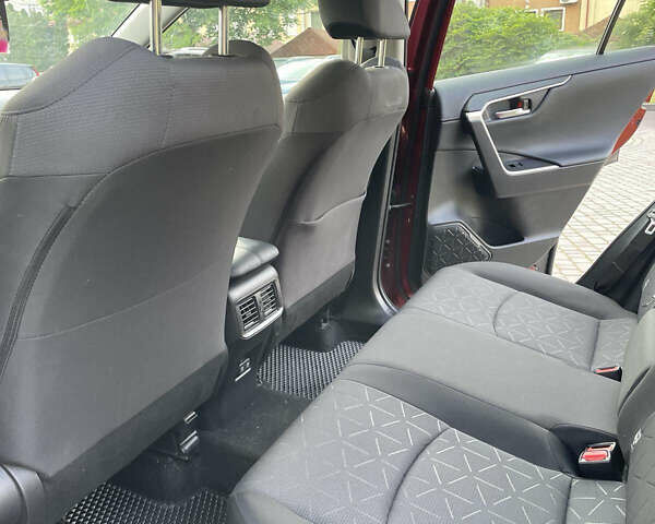 Тойота РАВ 4, об'ємом двигуна 1.99 л та пробігом 43 тис. км за 27500 $, фото 4 на Automoto.ua