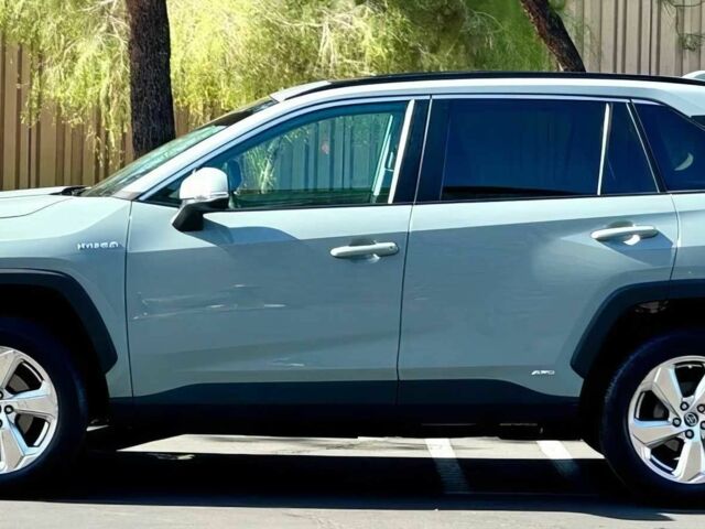 Тойота РАВ 4 2021 в Днепре (Днепропетровске) на Automoto.ua Тойота РАВ 4, объемом двигателя 2.5 л и пробегом 19 тыс. км за 7900 $, фото 3 на Automoto.ua