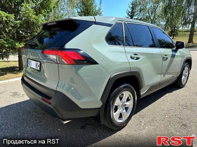 Тойота РАВ 4, об'ємом двигуна 2 л та пробігом 22 тис. км за 31500 $, фото 3 на Automoto.ua