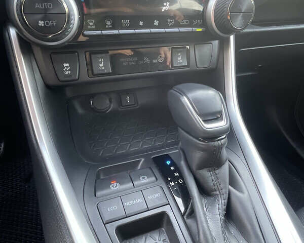 Тойота РАВ 4, об'ємом двигуна 1.99 л та пробігом 43 тис. км за 27500 $, фото 7 на Automoto.ua