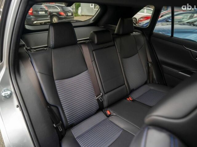 Тойота РАВ 4, объемом двигателя 0 л и пробегом 76 тыс. км за 34900 $, фото 5 на Automoto.ua