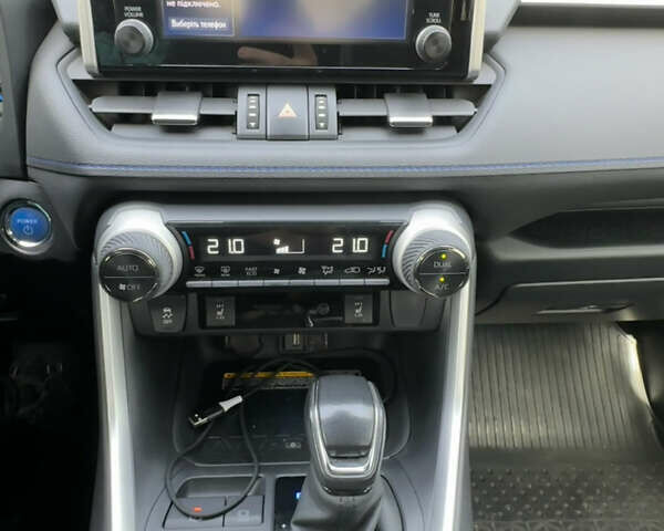 Тойота РАВ 4, объемом двигателя 2.49 л и пробегом 65 тыс. км за 37900 $, фото 8 на Automoto.ua