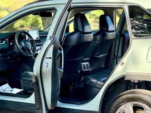 Тойота РАВ 4 2021 в Днепре (Днепропетровске) на Automoto.ua Тойота РАВ 4, объемом двигателя 2.5 л и пробегом 19 тыс. км за 7900 $, фото 11 на Automoto.ua