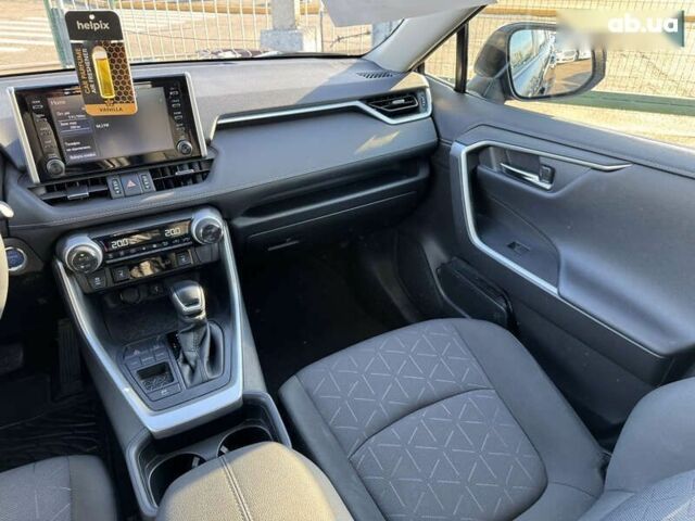 Тойота РАВ 4, об'ємом двигуна 0 л та пробігом 102 тис. км за 31990 $, фото 28 на Automoto.ua