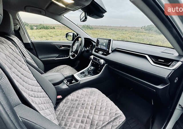 Тойота РАВ 4, объемом двигателя 2.49 л и пробегом 96 тыс. км за 33500 $, фото 5 на Automoto.ua