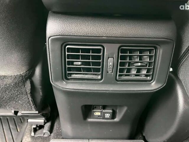 Тойота РАВ 4, об'ємом двигуна 0 л та пробігом 35 тис. км за 38500 $, фото 16 на Automoto.ua