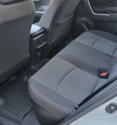 Тойота РАВ 4, объемом двигателя 2.49 л и пробегом 24 тыс. км за 36800 $, фото 11 на Automoto.ua
