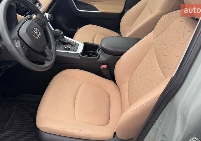 Тойота РАВ 4, объемом двигателя 2.5 л и пробегом 41 тыс. км за 37500 $, фото 18 на Automoto.ua