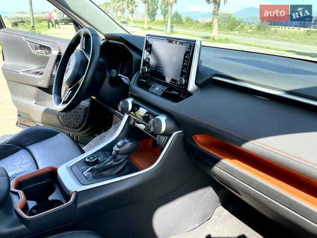 Тойота РАВ 4, объемом двигателя 2.5 л и пробегом 77 тыс. км за 46000 $, фото 3 на Automoto.ua