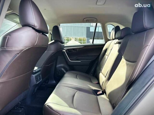 Тойота РАВ 4, объемом двигателя 2.5 л и пробегом 99 тыс. км за 26999 $, фото 29 на Automoto.ua