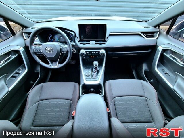 Тойота РАВ 4, объемом двигателя 2.5 л и пробегом 23 тыс. км за 39500 $, фото 9 на Automoto.ua