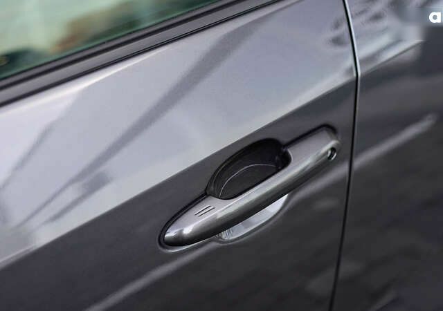 Тойота РАВ 4, об'ємом двигуна 0 л та пробігом 70 тис. км за 43835 $, фото 12 на Automoto.ua