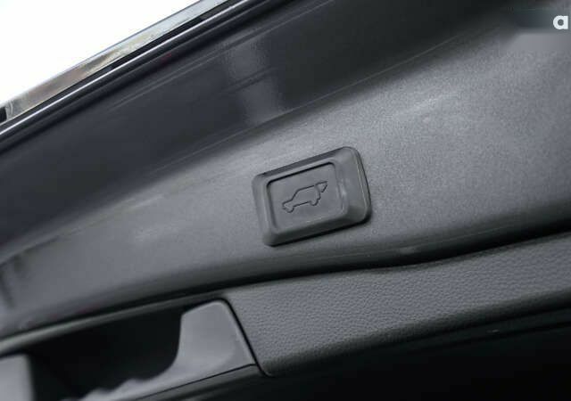 Тойота РАВ 4, об'ємом двигуна 0 л та пробігом 70 тис. км за 43835 $, фото 10 на Automoto.ua