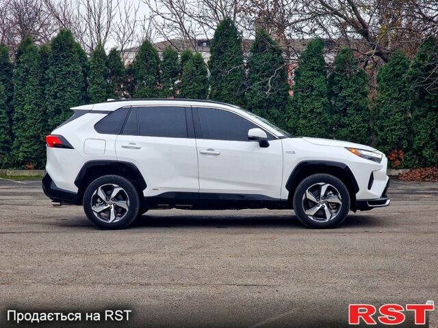 Тойота РАВ 4, объемом двигателя 2.5 л и пробегом 23 тыс. км за 39500 $, фото 2 на Automoto.ua