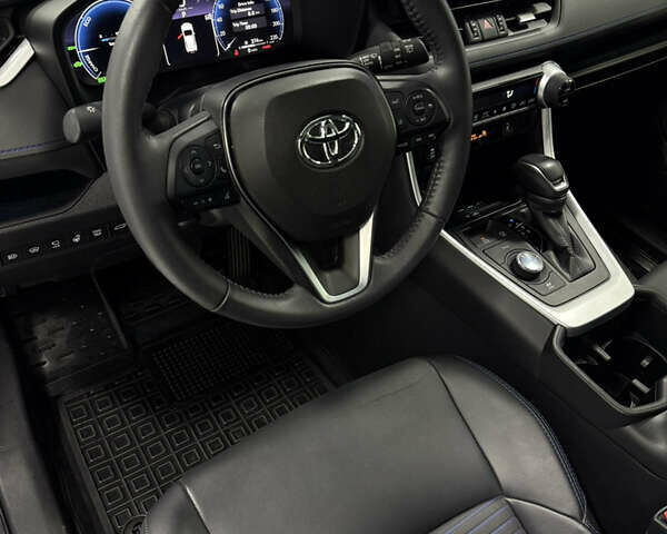 Тойота РАВ 4, об'ємом двигуна 2.49 л та пробігом 29 тис. км за 38900 $, фото 16 на Automoto.ua