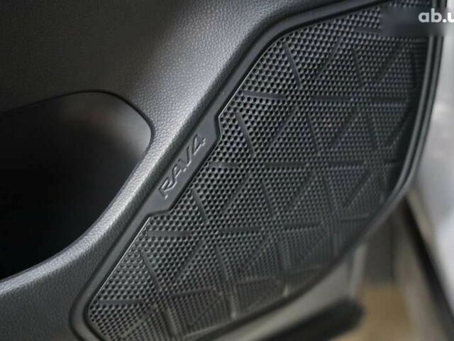 Тойота РАВ 4, объемом двигателя 0 л и пробегом 46 тыс. км за 37500 $, фото 14 на Automoto.ua