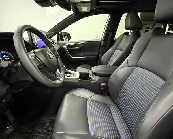 Тойота РАВ 4, об'ємом двигуна 2.49 л та пробігом 29 тис. км за 38900 $, фото 18 на Automoto.ua