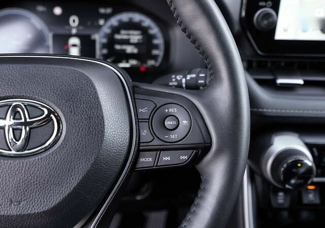 Тойота РАВ 4, объемом двигателя 0 л и пробегом 13 тыс. км за 38189 $, фото 17 на Automoto.ua