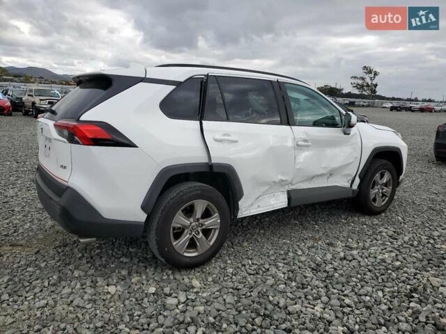 Тойота РАВ 4, объемом двигателя 0 л и пробегом 32 тыс. км за 13000 $, фото 2 на Automoto.ua