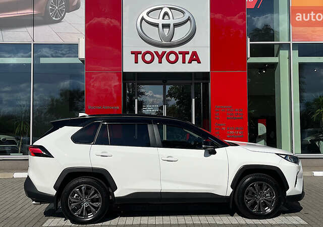 Тойота РАВ 4, объемом двигателя 2.49 л и пробегом 9 тыс. км за 41019 $, фото 16 на Automoto.ua