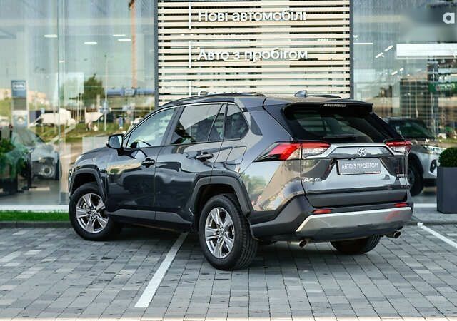 Тойота РАВ 4, объемом двигателя 0 л и пробегом 13 тыс. км за 38189 $, фото 2 на Automoto.ua