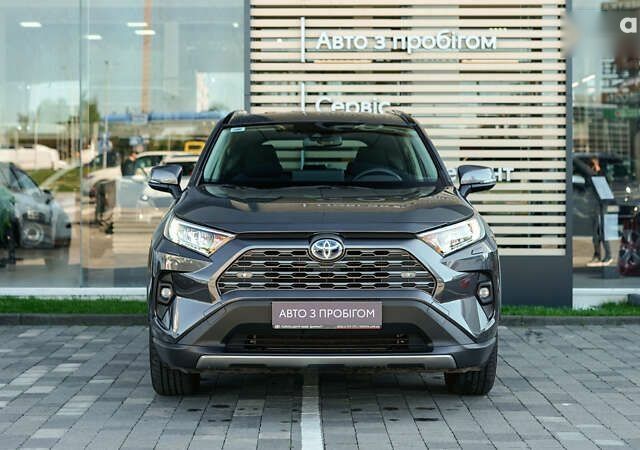 Тойота РАВ 4, объемом двигателя 0 л и пробегом 13 тыс. км за 38189 $, фото 4 на Automoto.ua