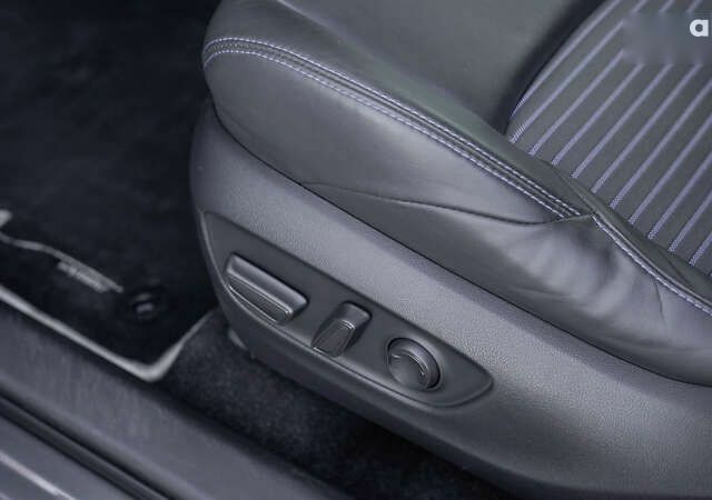 Тойота РАВ 4, об'ємом двигуна 0 л та пробігом 70 тис. км за 43835 $, фото 15 на Automoto.ua