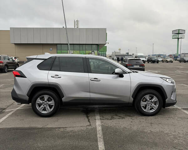 Тойота РАВ 4, об'ємом двигуна 2 л та пробігом 25 тис. км за 29700 $, фото 4 на Automoto.ua