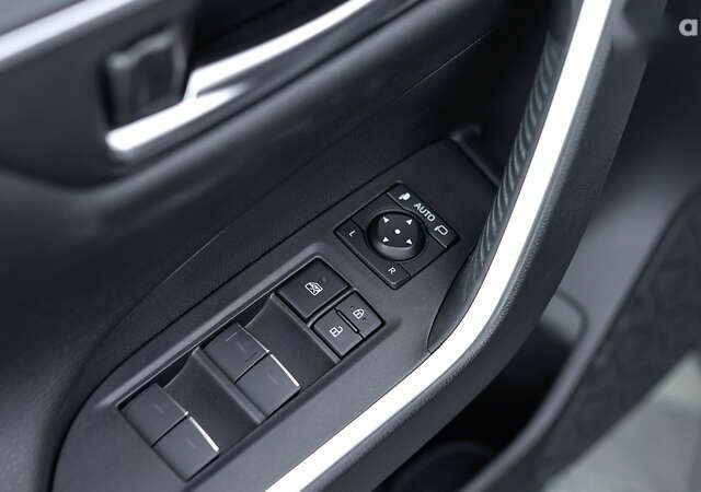 Тойота РАВ 4, об'ємом двигуна 0 л та пробігом 70 тис. км за 43835 $, фото 13 на Automoto.ua