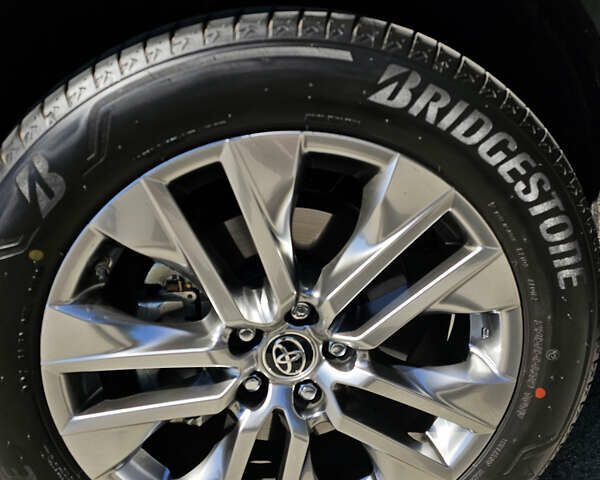 Тойота РАВ 4, об'ємом двигуна 2.5 л та пробігом 19 тис. км за 48500 $, фото 6 на Automoto.ua