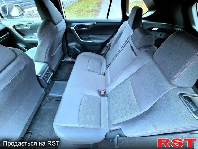 Тойота РАВ 4, объемом двигателя 2.5 л и пробегом 23 тыс. км за 39500 $, фото 12 на Automoto.ua