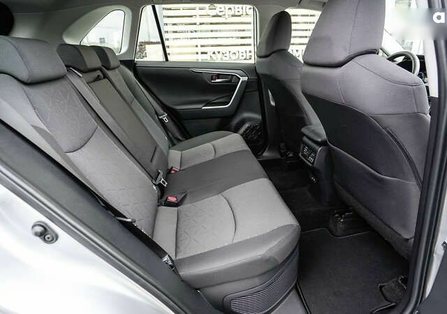 Тойота РАВ 4, об'ємом двигуна 0 л та пробігом 7 тис. км за 40267 $, фото 6 на Automoto.ua
