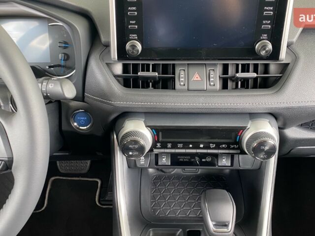 купить новое авто Тойота РАВ 4 2024 года от официального дилера Тойота на Столичному Тойота фото